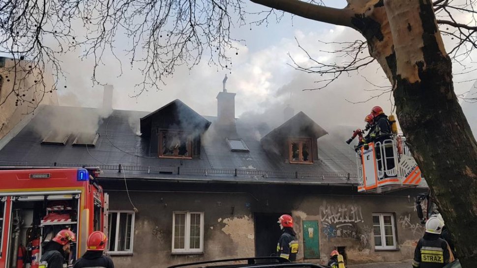 Smród i kłęby dymu pożar domu w Bielsku Białej Czy to było podpalenie