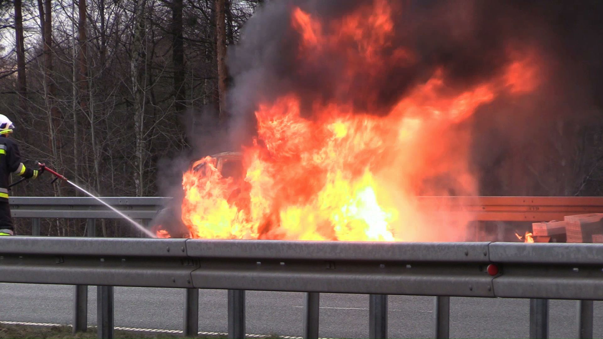 Rybnik Pożar samochodu na autostradzie A1. Fiat