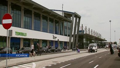 Katowice Airport: za parking zapłacisz tylko w automatach! [TARYFA,CENNIK]