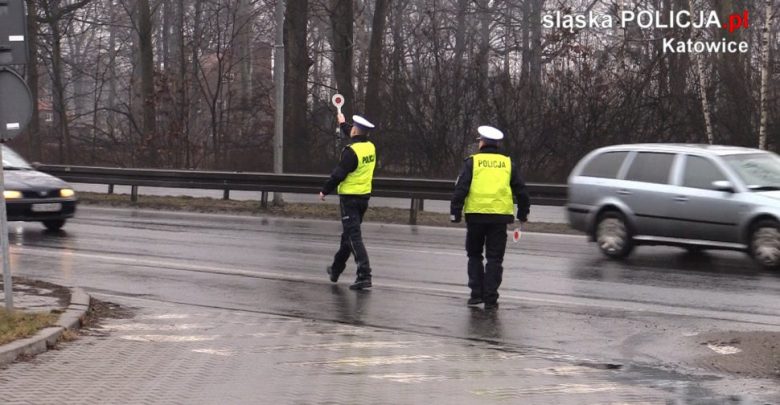 Śląskie: Ponad setka pijanych kierowców. Policja podsumowała Wielkanoc na drogach
