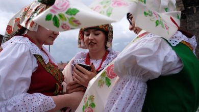 Tak wyglądała Wielka Sobota na Śląsku [WIDEO,ZDJĘCIA]] Święcenie pokarmów w strojach śląskich