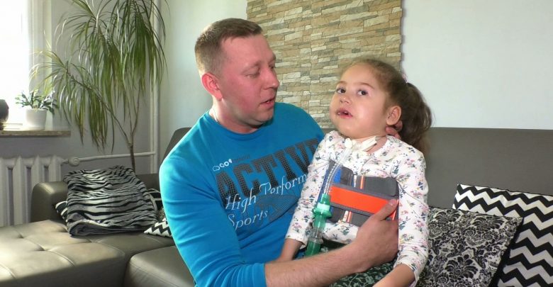 Choroba zabrała jej wszystko ... 5 - letnia Gabrysia choruje na rdzeniowy zanik mięśni