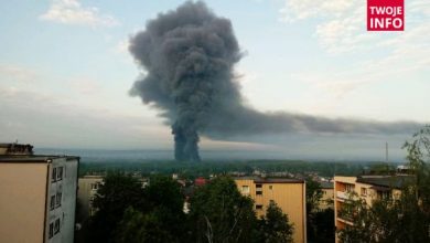 Potężny pożar składowiska w Trzebini! Wygląda jak po wybuchu atomowym! (fot.TVP Info/Twoje Info)