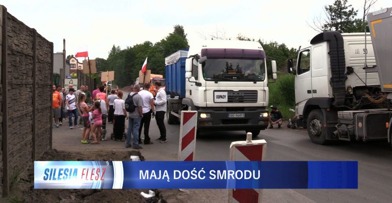 Protest mieszkańców Siemianowic Śląskich przed BM Recykling. Nie chcą smrodu i odpadów