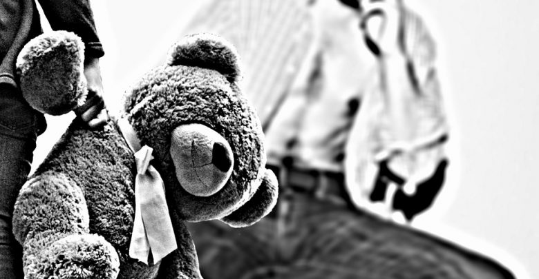 6-latek gwałcony przez ojca i kolegów? Podejrzani staną przed sądem (fot. pixabay.com)