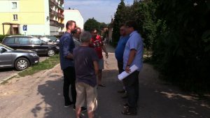 Od Annasza do Kajfasza chodzą mieszkańcy gliwickiej dzielnicy Sośnica. Pytają, kto jest winien za opłakany stan drogi i kto ją wyremontuje