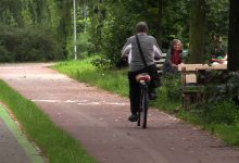 W Sosnowcu powstają kolejne ścieżki rowerowe. Rowerzystów w mieście również coraz więcej.