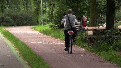 W Sosnowcu powstają kolejne ścieżki rowerowe. Rowerzystów w mieście również coraz więcej.