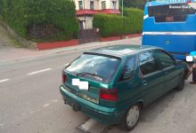 Śląskie: Wjechał w autobus. Kierowca citroena miał ponad 3 promile! (fot.KMP Bielsko-Biała)