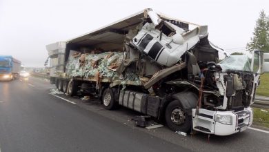 Koszmarny wypadek na DK 1. W Markowicach zderzyły się dwie ciężarówki (KPP Myszków)