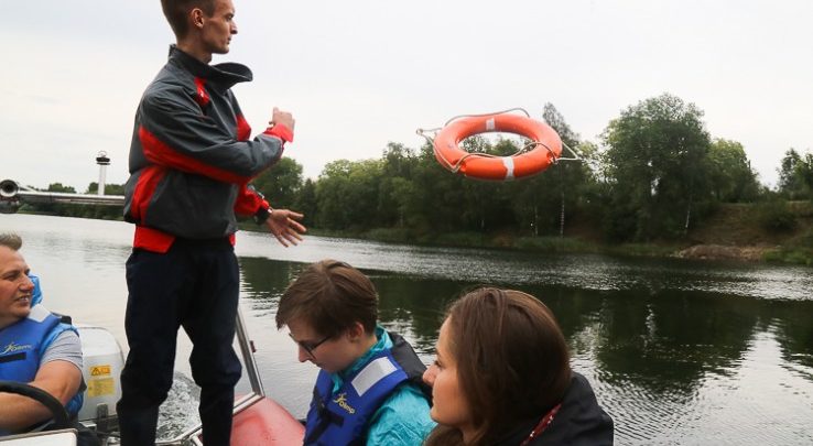 Śląscy harcerze szkolą młodzież z bezpiecznych zachowań nad wodą (fot.slaskie.pl)