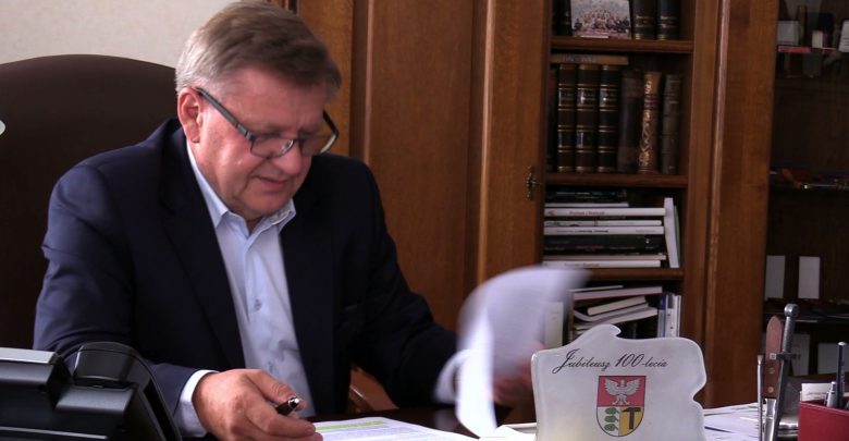 Prezydent Dąbrowy Górniczej Zbigniew Podraza ogłosił rezygnację ze startu w wyborach. Był prezydentem miasta przez ostatnie 12 lat