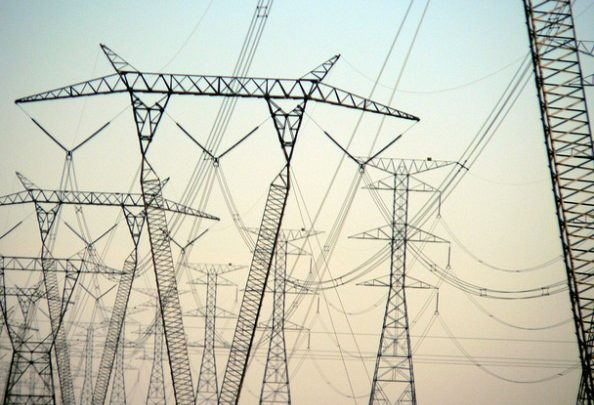 Śląskie: Podwyżka cen prądu w 2020 roku tylko dla klientów Tauron! Jest decyzja URE fot._sxc.hu