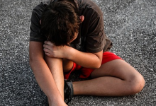 10-latek zgwałcony przez rówieśnika podczas wycieczki szkolnej! Gwałciciel prawdopodobnie pochodził z Syrii (fot. poglądowe pixabay)