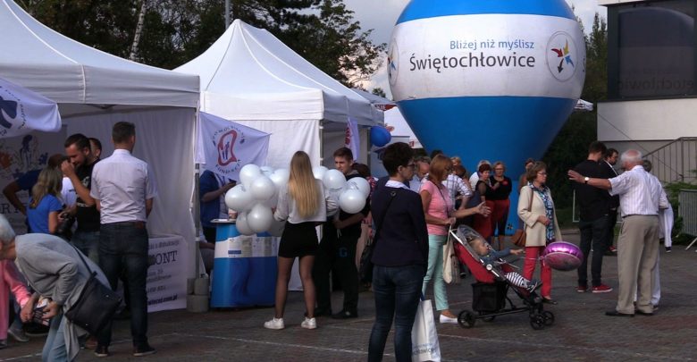 Polityczna rywalizacja na miejskim pikniku w Świętochłowicach [WIDEO] (fot.mat.TVS)