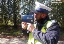 Drogówka w Siemianowicach Śląskich otrzymała nowoczesny laserowy miernik prędkości (fot,policja)