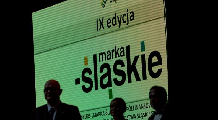 Podczas XXIV gali Regionalnej Izby Przemysłowo-Handlowej w Gliwicach po raz dziewiąty rozstrzygnięto konkurs „Marka-Śląskie” (slaskie.pl)