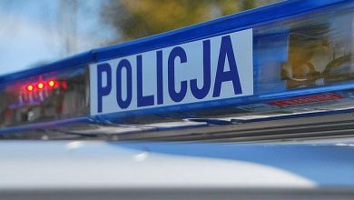 Dwóch mężczyzn, którzy zdemolowali 8 samochodów na terenie Jastrzębia zostało zatrzymanych wczoraj w nocy przez Policję. Grozi im do 5 lat więzienia. [zdj. ilustracyjne]