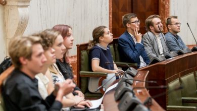 Siedemnaście spośród 58 radnych Młodzieżowego Sejmiku Województwa Śląskiego kończy swoją kadencję (fot.slaskie.pl)