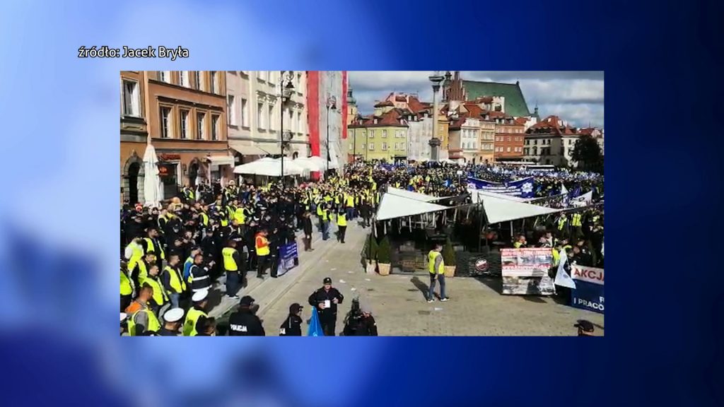 Policyjny najazd na Warszawę. Wielki protest policji zmiękczy rząd?