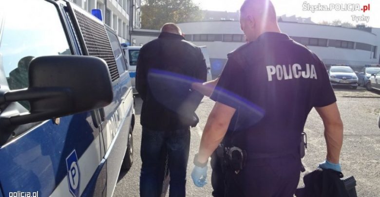 Tychy: Oblał wrzątkiem, pobił i okradł właściciela kantoru (fot. policja.pl)