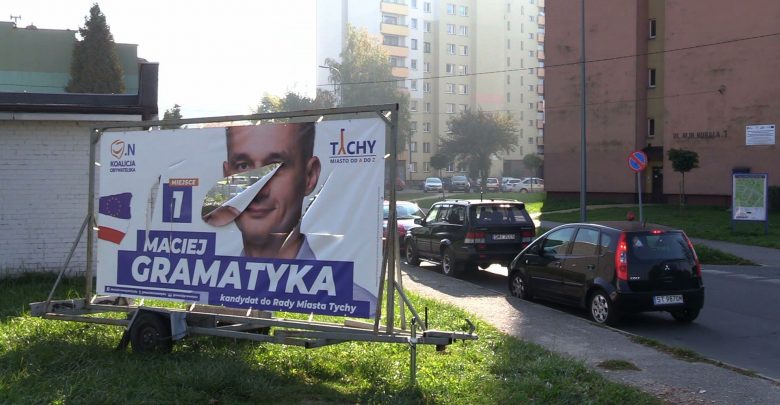 Tną, zrywają, zaklejają. Kampania wyborcza na Śląsku i w Zagłębiu coraz bardziej brutalna