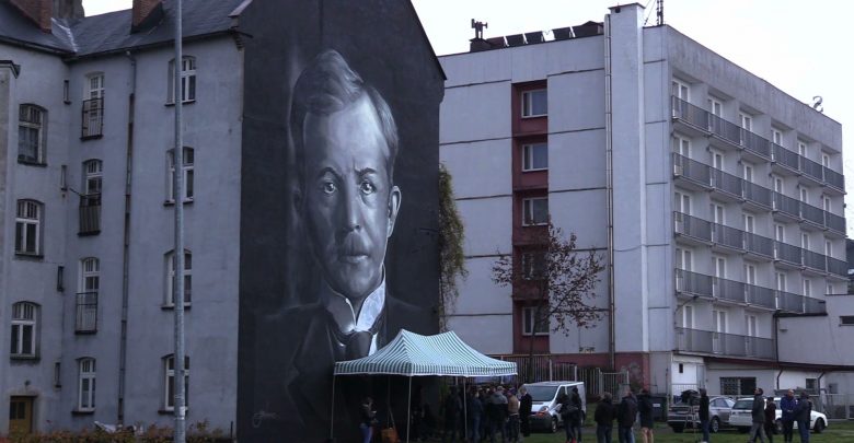 Nowy, ogromny mural w Katowicach. Przestawia Wojciecha Korfantego [WIDEO] (fot.mat.TVS)