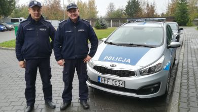 Policjanci pomogli mężczyźnie z gwoździem w brzuchu (fot.Policja Łódzka)