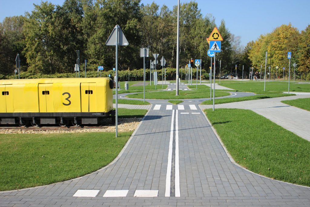 W Rudzie Śląskiej powstało miasteczko ruchu drogowego. To projekt, na który mieszkańcy głosowali w Budżecie Obywatelskim (fot.UM Ruda Śląska)