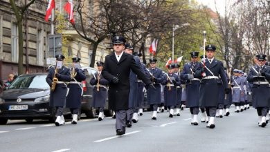 Katowice: Defilada i uroczystości pod pomnikiem Piłsudskiego. Obchody 11 listopada ściągnęły tłumy [ZDJĘCIA, WIDEO]Katowice: Defilada i uroczystości pod pomnikiem Piłsudskiego. Obchody 11 listopada ściągnęły tłumy [ZDJĘCIA, WIDEO]