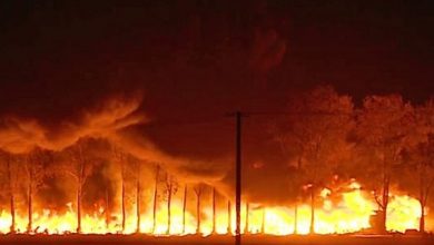 Wielki pożar składowiska pod Łęczycą. W powietrzu unosi się trujący dym