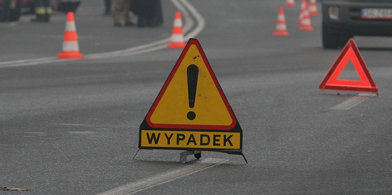 Beton wylał się na autostradzie A4! Gigantyczny korek w Katowicach
