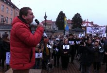 "Kałuża Ty ciulu, Ty zdrajco". Protest mieszkańców w Żorach [WIDEO] (fot. mat.TVS)