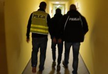 Gliwice: 16-latek z nożem próbował okraść 21-letniego mężczyznę