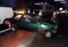 Groźny wypadek w Winownie [FOTO] Kobieta była kompletnie pijana!