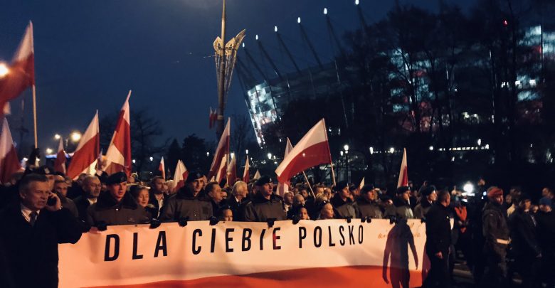 100-lecie niepodległości Polski: Przez Warszawę przeszedł Marsz Dla Ciebie Polsko. W marszu nawet 200 tys.osób (fot.twitter/PiS)