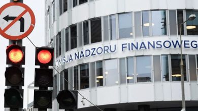 CBA wkroczyło do siedziby KNF. Funkcjonariusze przeszukują pomieszczenia Komisji Nadzoru Finansowego