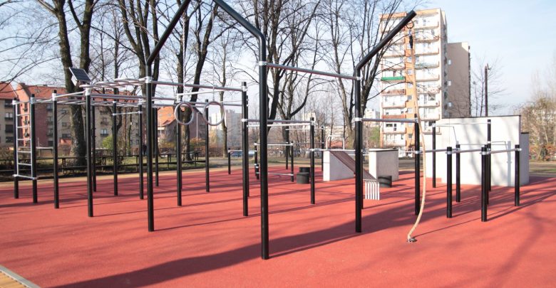 Chorzów: nowoczesny street workout park już otwarty [ZDJĘCIA] (fot. UM Chorzów)