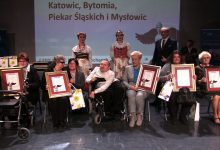 Na scenie Teatru Śląskiego w Galerii Katowickiej odbyło się podsumowanie kolejnej edycji konkursu Lady D. im. Krystyny Bochenek