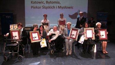 Na scenie Teatru Śląskiego w Galerii Katowickiej odbyło się podsumowanie kolejnej edycji konkursu Lady D. im. Krystyny Bochenek