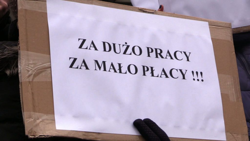 W czwartek 20 grudnia o godzinie 12.00 solidarnie wyszli m. in. przed siedzibę Prokuratury Okręgowej w Katowicach, wykorzystując 20-minutowe przerwy