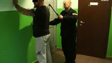 Gliwice: Czerpali korzyści z pracy prostytutek. "Biznesu" pilnowała trzyosobowa rodzina, w tym 60-letnia matka sutenerki (fot.Śląska Policja)