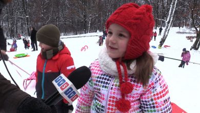 Zimowe szaleństwo w miastach. Tak dzieci i dorośli bawili się dziś w Zabrzu i Katowicach [WIDEO] (fot.mat.TVS)