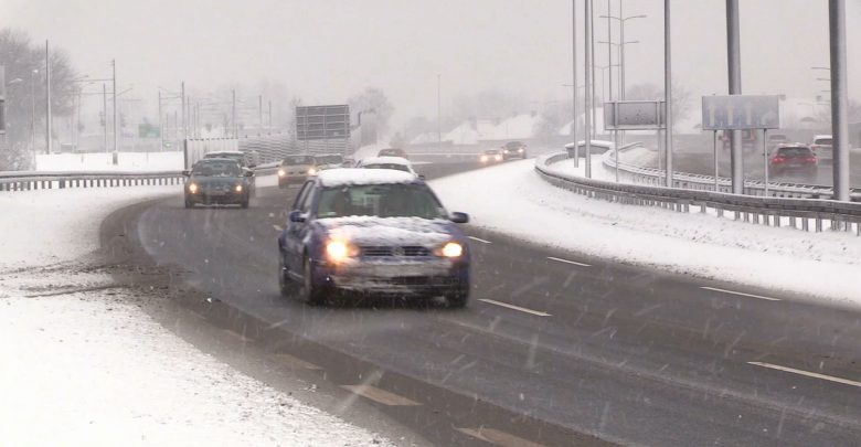 Intensywne opady śniegu na Śląsku! Synoptycy wydali OSTRZEŻENIE METEO