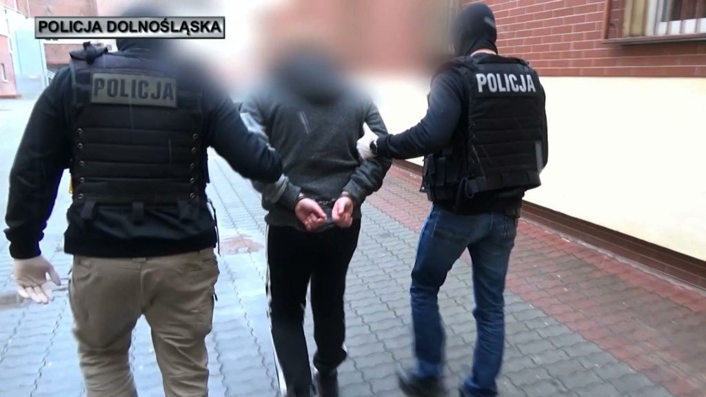 W ostatnich dniach zatrzymano dwie osoby, które nie dość, że chwaliły postawę zabójcy Adamowicza, to groziły w internecie śmiercią prezydentom Olsztyna, Poznania i Wrocławia