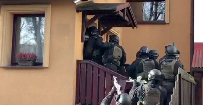 Śląskie: Udawali policjantów, porywali i żądali milionów! Gang porywaczy przed sądem(fot.policja)