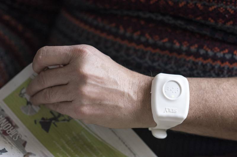 Niesamowite opaski dla seniorów w Tychach! Monitorują funkcje życiowe