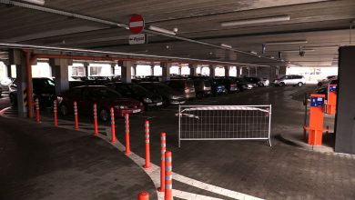 Dlaczego kierowcy omijają nowy parking przy Hallera w Rybniku? [WIDEO] (fot.mat.TVS)