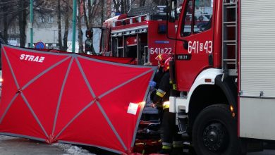 Potworny wypadek w Tychach! 10-latek wbiegł wprost pod jadący trolejbus! Wszystko nagrała pokładowa kamera (fot.112tychy.pl)