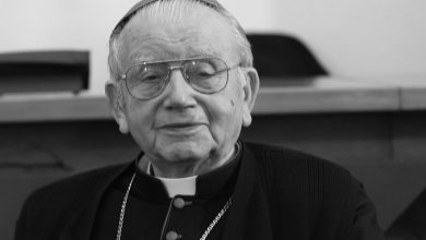 Zmarł biskup Alojzy Orszulik. Pierwszy biskup łowicki, pochodzący z Baranowic na Śląsku, zmarł w wieku 90 lat/episkopat.pl